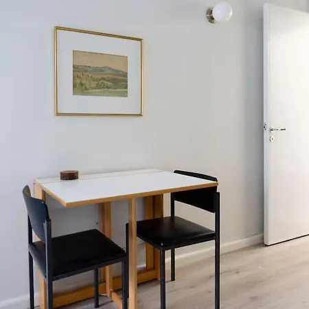 Vintage Modern By Sea - Eiranranta *