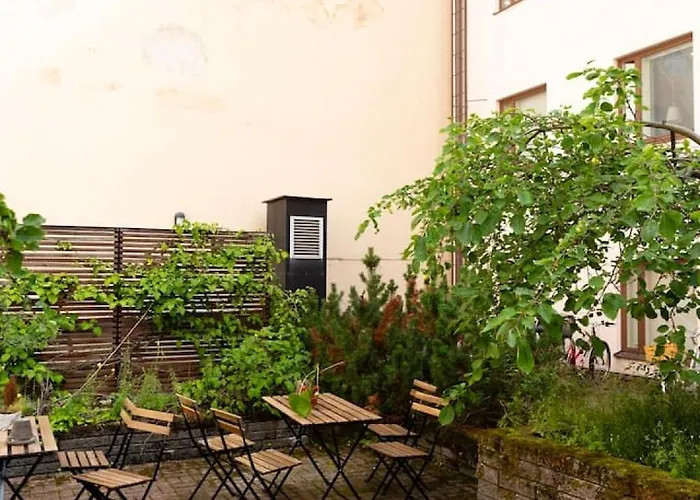 Vintage Modern By Sea - Eiranranta *